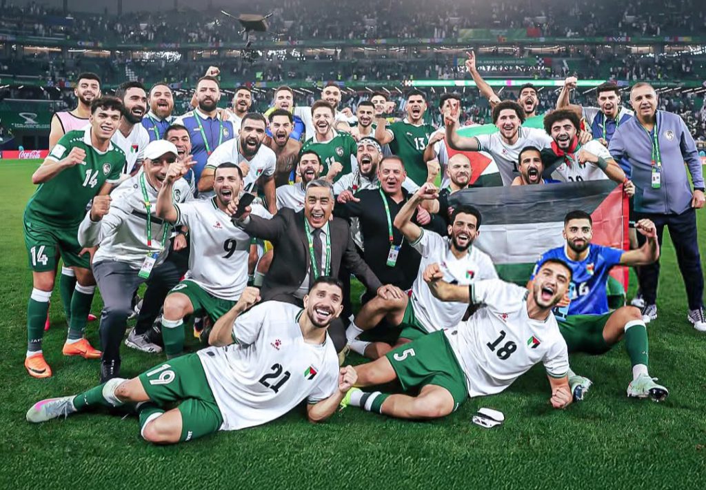 محلل تونسي يتهم سوريا وفلسطين بالتواطؤ ويشبه مباراتهما بفضيحة 1982