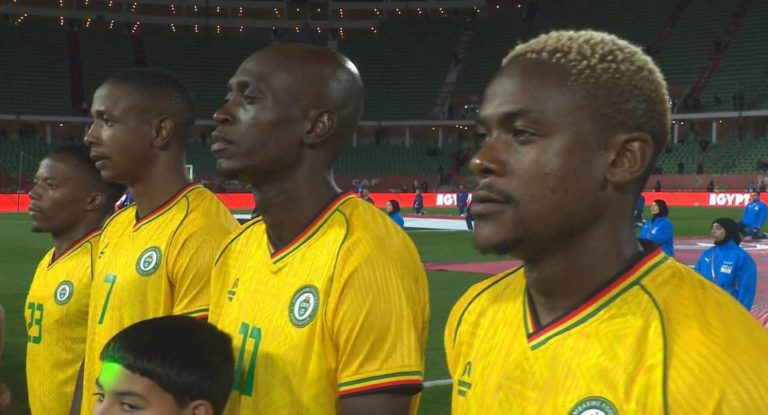 خطأ إخراجي يثير الجدل خلال مباراة مصر وزيمبابوي بكأس إفريقيا