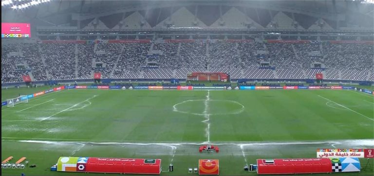 أمطار قطر تهدد مباراة المغرب والأردن في كأس العرب 2025