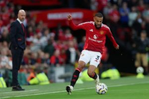 مانشستر يونايتد غاضب من منع مزراوي من اللعب أمام بورنموث