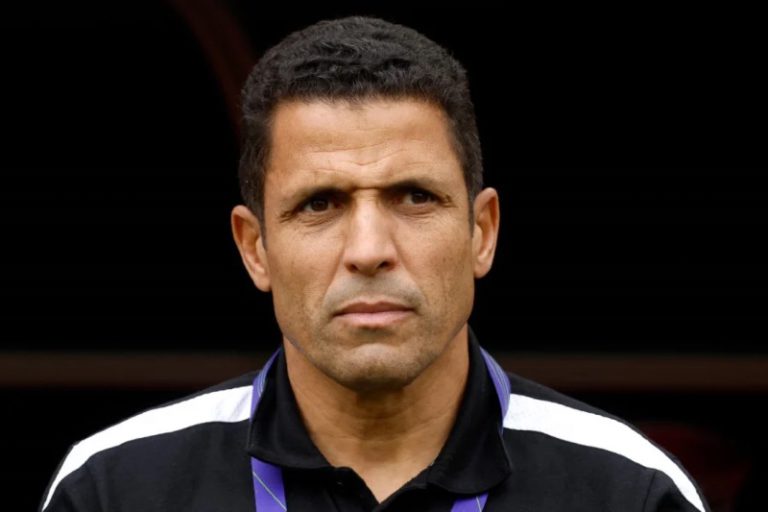 حسين عموتة يشيد بأداء "أسود الأطلس" بعد التأهل التاريخي لربع نهائي كأس العرب