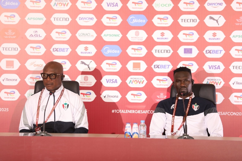 مدرب السودان: مواجهة الجزائر اختبار لطموحات صقور الجديان