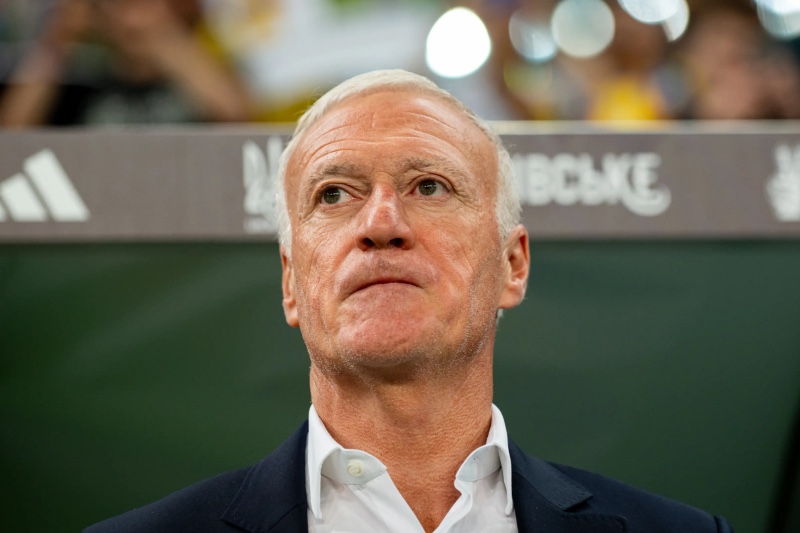 ديشان يركز على مونديال 2026.. ومستقبله مُبهم بعده