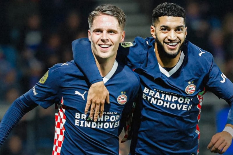 الصيباري يقود أيندهوفن نحو الصدارة: تمريرة حاسمة تعزز فوزًا ثمينًا على هيرنفين