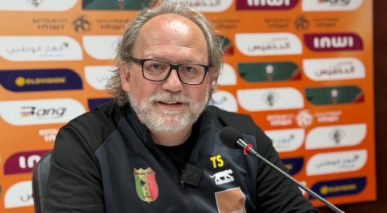 مدرب مالي يُشيد بالبنية التحتية المغربية قبل انطلاق "الكان"