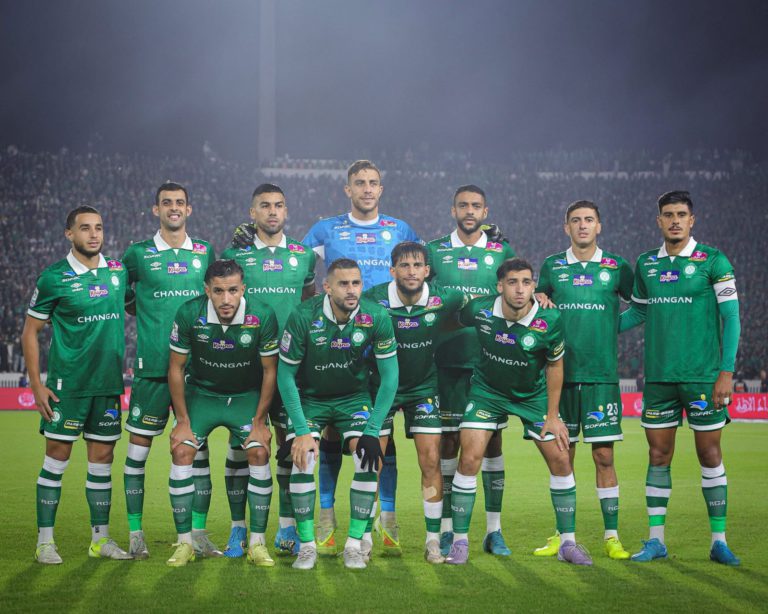 الرجاء الرياضي يعلن عن معسكر تدريبي بالسعودية ومباريات ودية مرتقبة