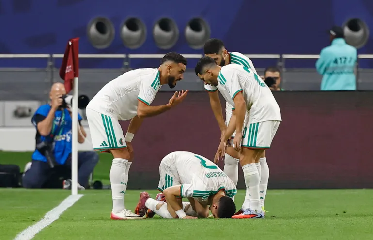 الجزائر تكتسح البحرين بخماسية في كأس العرب 2025 بقطر