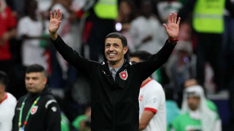 السلامي: لاعبو المغرب "أبنائي".. والمواجهة صعبة في نهائي كأس العرب