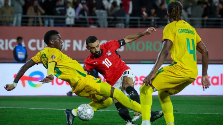 تحديد موعد مباراة مصر وجنوب إفريقيا في أمم أفريقيا والقنوات الناقلة