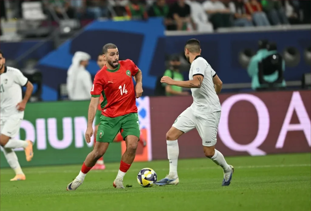 طنان: الفوز على الإمارات نتيجة روح جماعية وانسجام اللاعبين