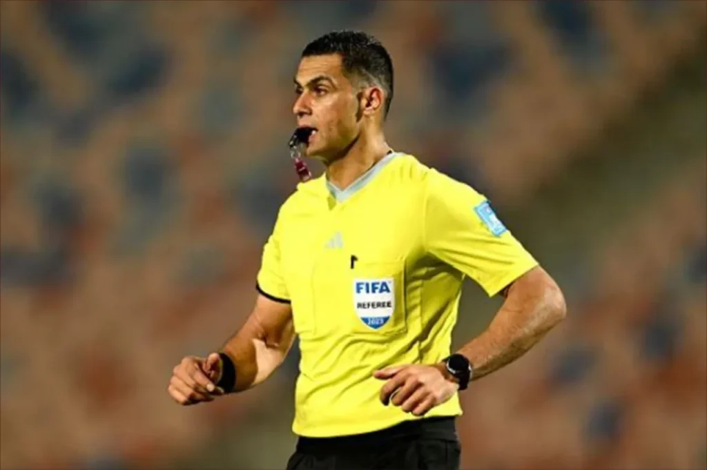 محمد معروف يسجل أول طرد مباشر في كأس أمم أفريقيا 2025