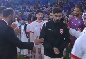 "كلنا سالم الدوسري": الروح الرياضية تختبر في نهائي كأس العرب 2025