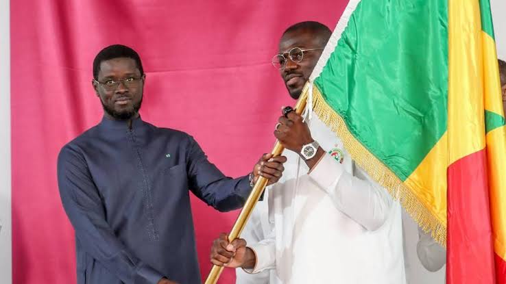 رئيس السنغال يحفز "أسود التيرانغا" قبل انطلاق كأس أمم أفريقيا بالمغرب