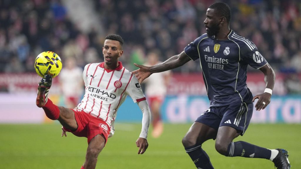 أوناحي ينضم إلى قائمة العمالقة: أبرز الأهداف التاريخية للاعبين المغاربة في مرمى ريال مدريد