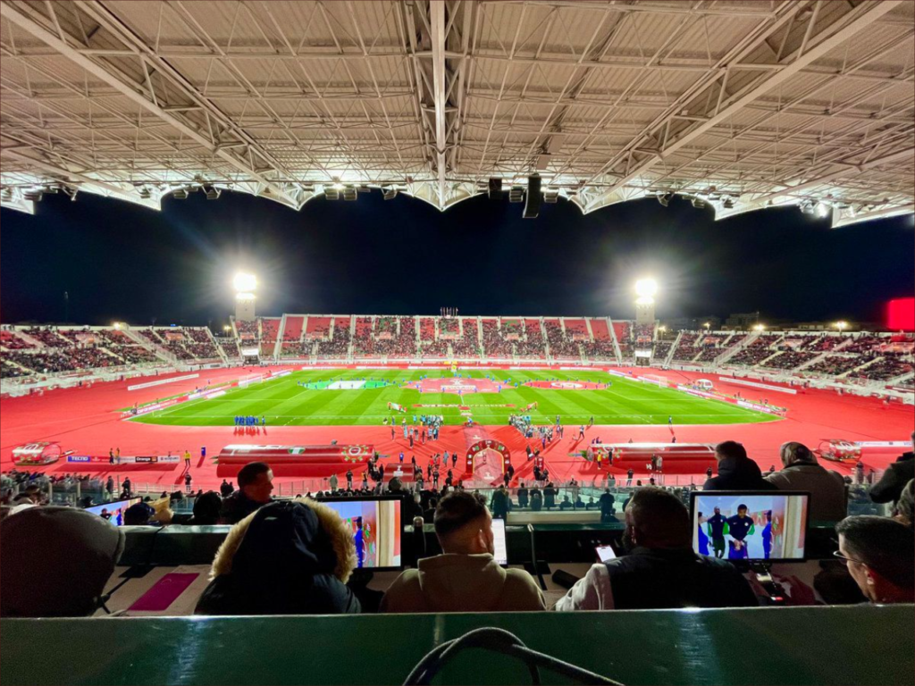 إقبال جماهيري قياسي وتنظيم ناجح في مباراة نيجيريا وتونس