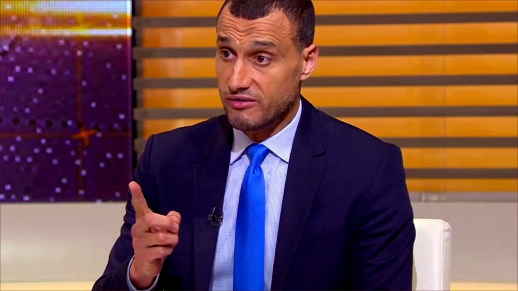 ربيع العفوي يرد بقوة على اتهامات الدراجي للكاف