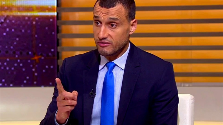 ربيع العفوي يرد بقوة على اتهامات الدراجي للكاف