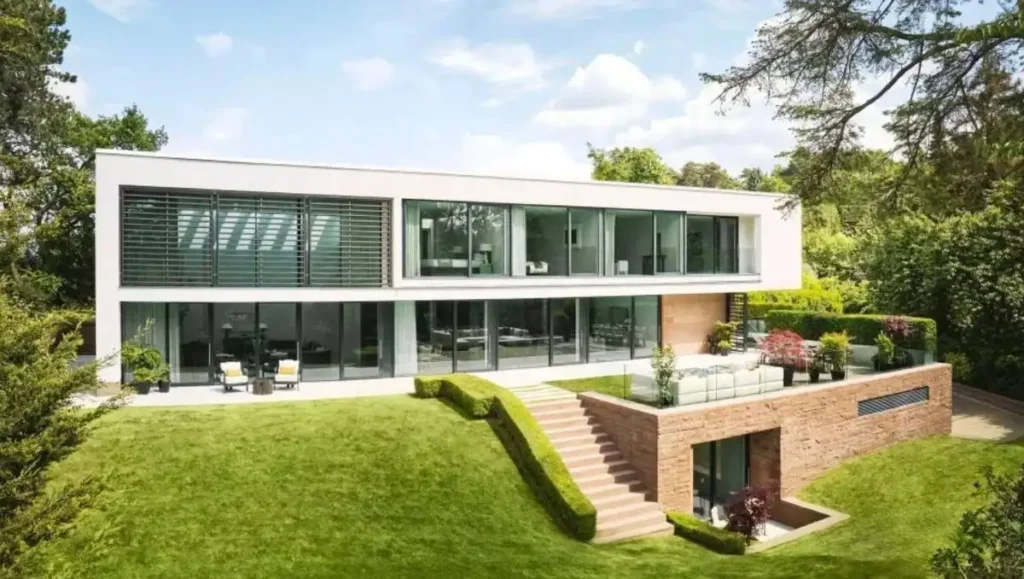 سطو مسلح على منزل نجم مانشستر سيتي روبن دياز وصديقته