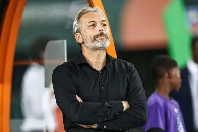 مدرب الكونغو: مواجهة الجزائر صعبة.. والهدف بلوغ ربع النهائي