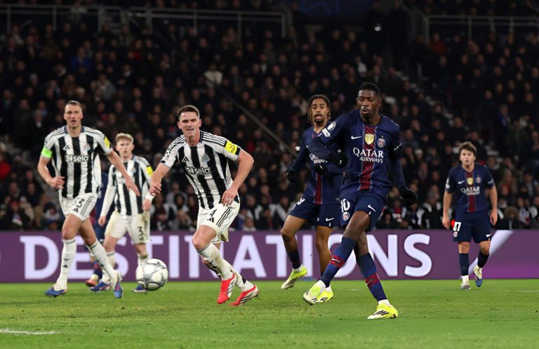 باريس سان جيرمان يتعثر أمام نيوكاسل ويؤجل حسم التأهل بدوري الأبطال