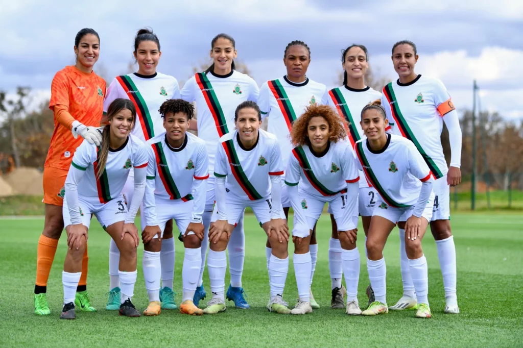 الجيش الملكي النسوي يطمح للتتويج في لندن بعد الخسارة