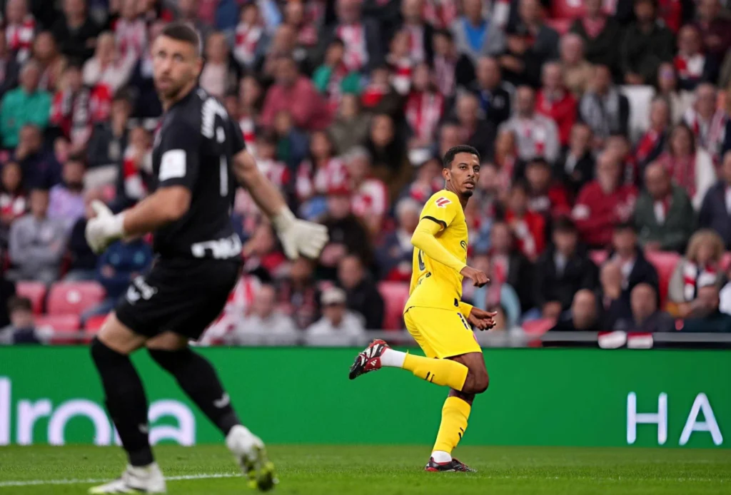 جيرونا يحسم موقفه من عودة أوناحي إلى الملاعب الإسبانية