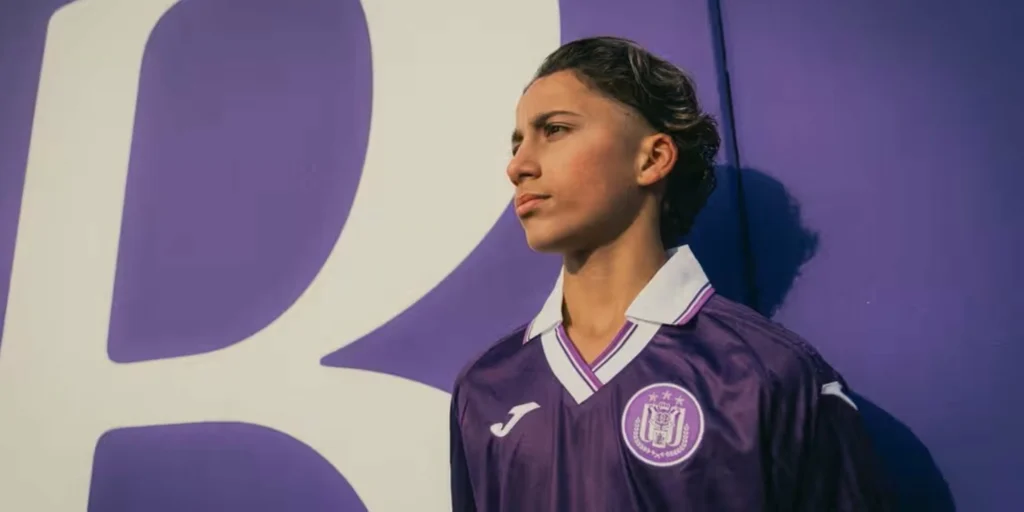 أندرلخت البلجيكي يوقع عقدًا احترافيًا مع موهبة مغربية صاعدة