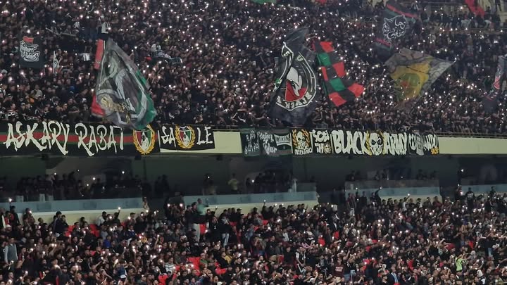 تحذيرات لجمهور الجيش الملكي قبل مواجهة شبيبة القبائل بالجزائر