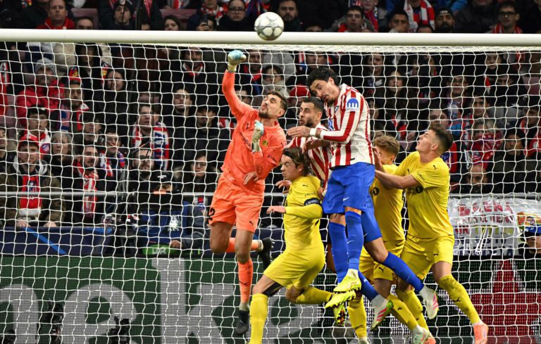 أتلتيكو مدريد يخسر ويتأهل بصعوبة إلى دور الـ16 بدوري الأبطال