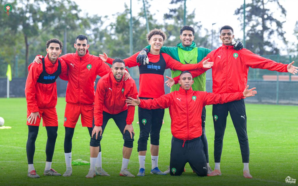 المغرب يبدأ تحضيراته المكثفة لمواجهة الكاميرون الحاسمة