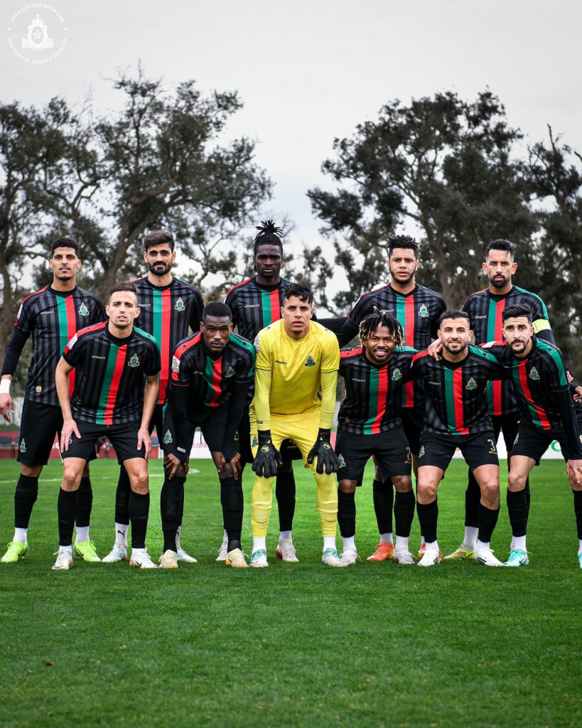 الجيش الملكي يطير إلى الجزائر لمواجهة شبيبة القبائل بدوري الأبطال