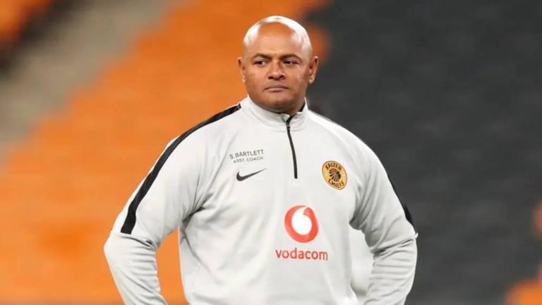 نجم جنوب أفريقيا السابق يتوقع فوز المغرب على نيجيريا في أمم أفريقيا