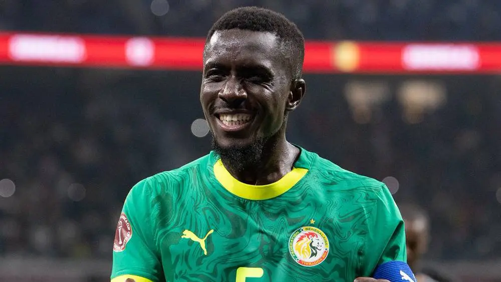 نجم السنغال يروي تفاصيل تتويج "أسود التيرانغا" بأفريقيا