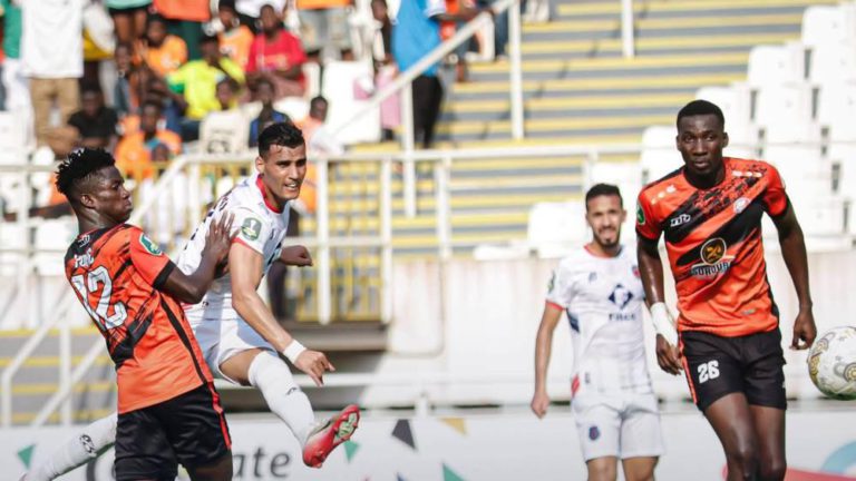 أولمبيك آسفي المغربي يفوز على سان بيدرو الإيفواري في الكونفدرالية