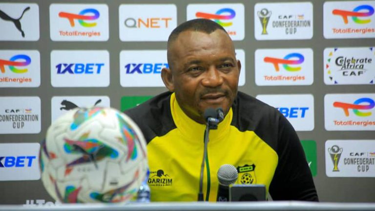 مدرب مانييما الكونغولي يوضح خطة مواجهة الوداد الحاسمة