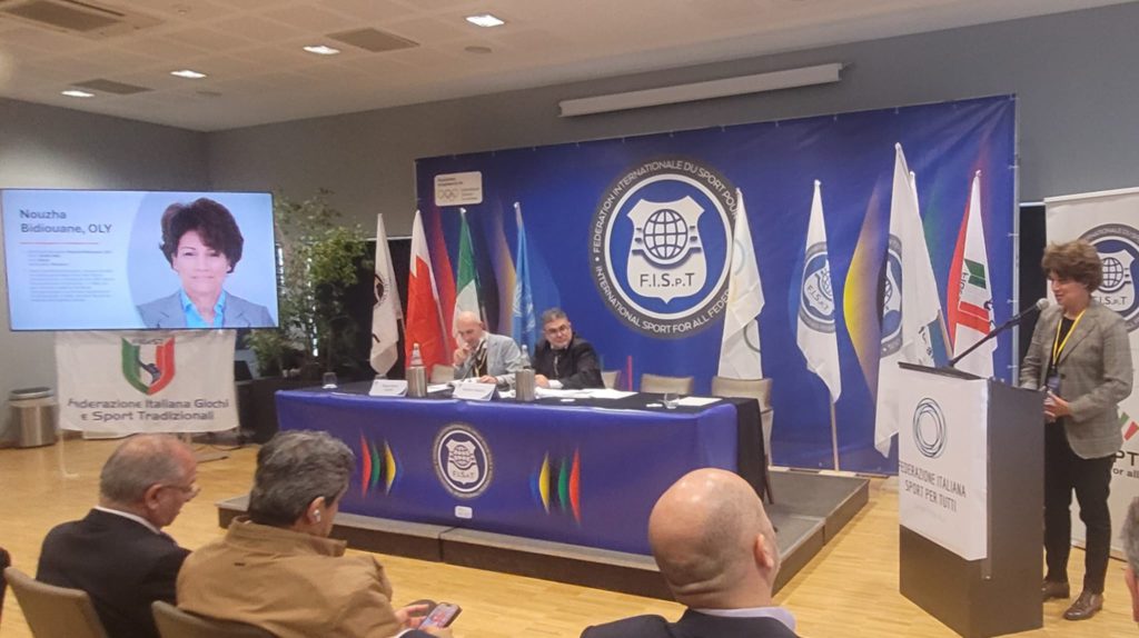 نزهة بدوان تُجدد عضويتها في مجلس إدارة رياضة الجميع.