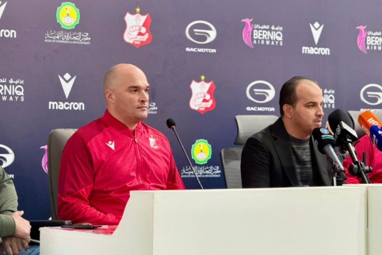 مدرب مغربي يقود مشروع الأهلي الليبي الجديد لكرة القدم