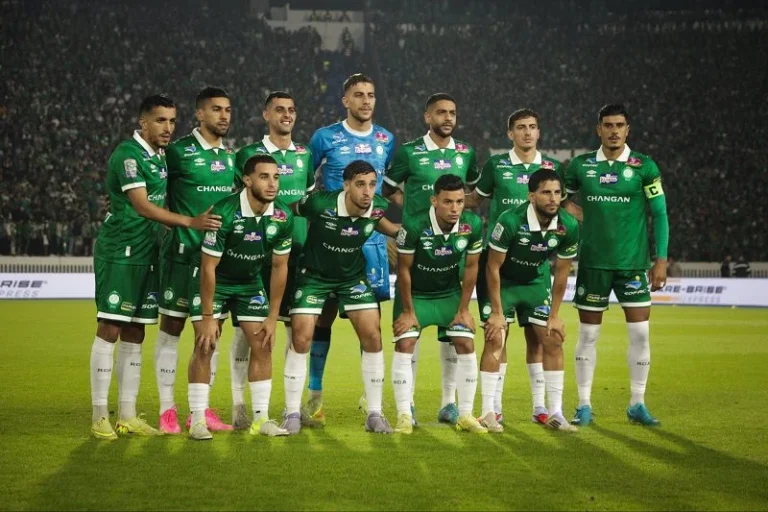 أمين خماس: الانضمام للرجاء حلم.. وهدفي عودة الفريق للمجد