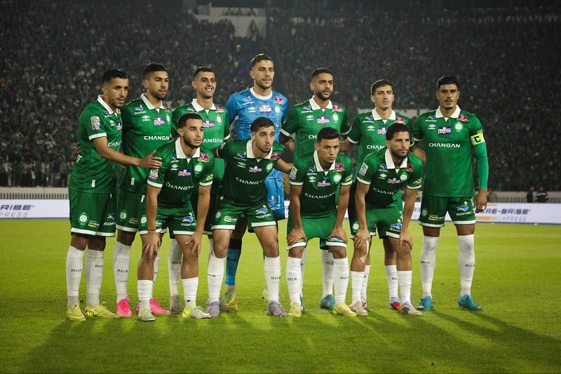 أمين خماس: الانضمام للرجاء حلم.. وهدفي عودة الفريق للمجد