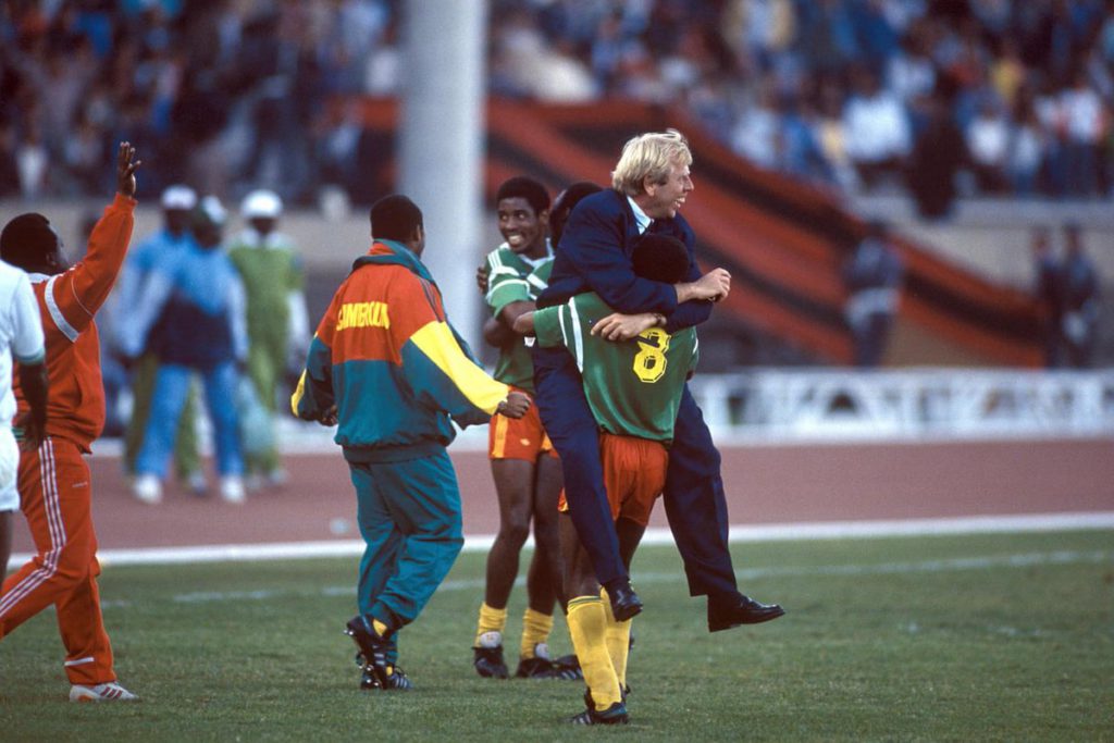 كابوس الدار البيضاء 88: شائعة وفاة هزت أسود الأطلس أمام الكاميرون