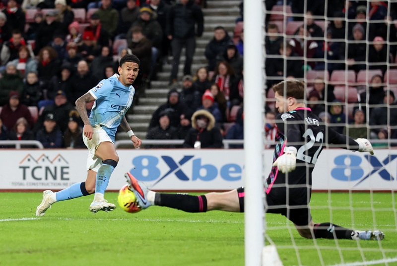 سندرلاند يجبر مانشستر سيتي على التعادل السلبي في الدوري