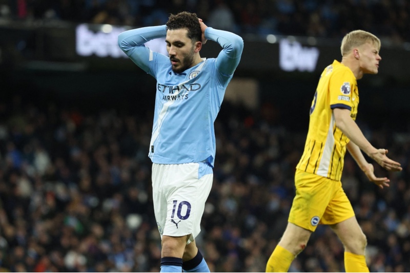 تعادل جديد يضع مانشستر سيتي في مأزق المنافسة بالدوري