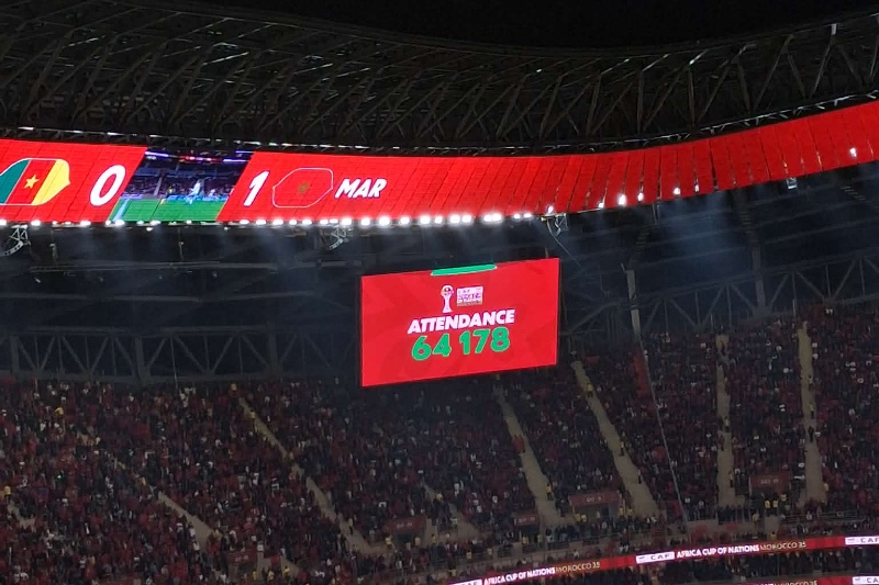 جمهور قياسي يزف المغرب لنصف نهائي أمم إفريقيا 2025
