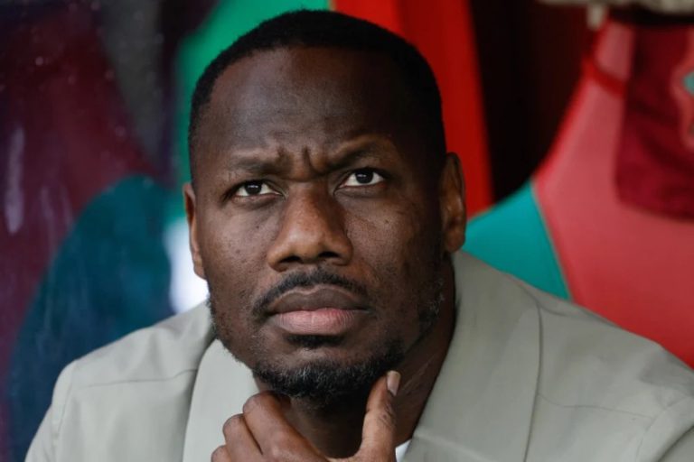 مدرب السنغال يشيد بماني وصلاح قبل موقعة نصف النهائي