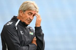 بيليغريني يدافع عن ألونسو بعد إقالته من تدريب ريال مدريد