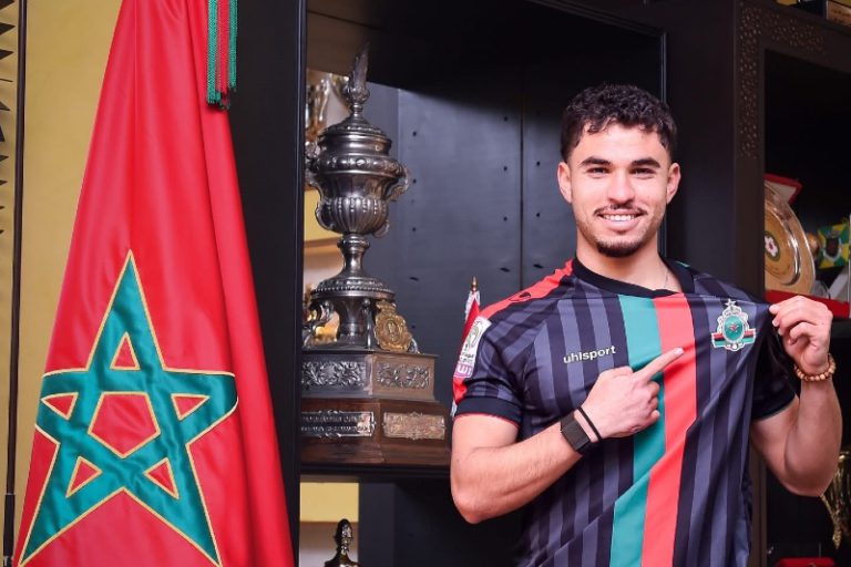 الجيش الملكي يعزز صفوفه بصفقة هجومية جديدة في الشتاء