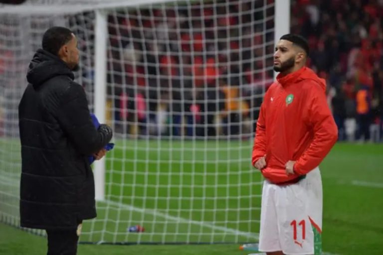 "الكاف" يوقف صيباري 3 مباريات بسبب سلوكه في نهائي "الكان"