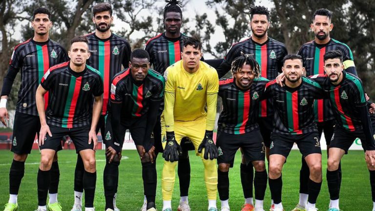 الجيش الملكي يستعيد لاعبه المهم قبل مواجهة شبيبة القبائل