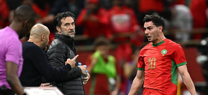 الركراكي يوجه رسالة حازمة لدياز قبل مواجهة المغرب والكاميرون