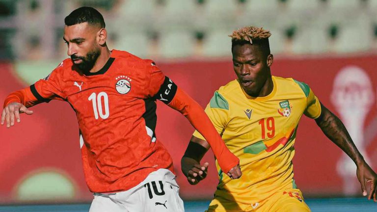 صلاح يكشف تفاصيل فوز مصر الصعب على البنين وتحديات البطولة